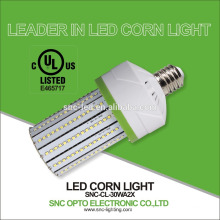 Luces de maíz LED listadas en UL / CUL 30W E26 / E39 base Ahorro de energía y 5 años de garantía súper brillante